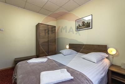 Hotel/Pensiune, de 814.79998779297 mp, în Centrul Istoric - 56