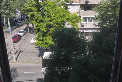 Apartament cu 2 camere decomandat în Călărași - 2