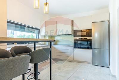 Casa / Vila in Tunari cu 4 camere de vanzare, ansamblu... Casa / Vila in Tunari cu 4 camere de vanzare, ansamblu... - 5