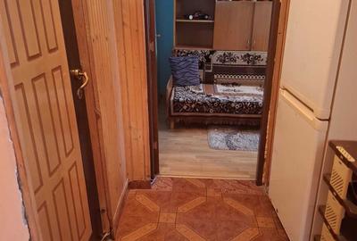 Apartament cu 3 camere semidecomandat în Central - 2