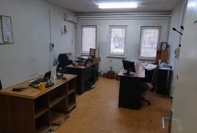 Birou, de 526 mp, în Central - 4