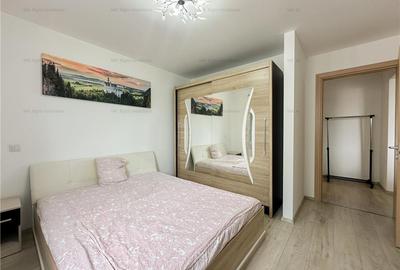 Apartament cu 2 camere decomandat, mobilat în Tractorul - 2
