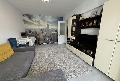 Apartament cu 4 camere decomandat în Central - 1