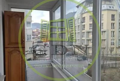 Apartament cu 3 camere decomandat în Centrul Istoric - 4