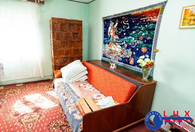 ID 6705 CASA de vanzare *STRADA PACII - 30