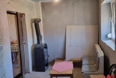 Casă cu 3 camere cu Teren 259 Mp în Central - 3