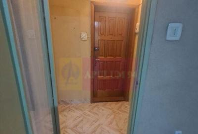 Apartament cu 2 camere decomandat în Piața Centrală - 1