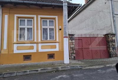Casa parter cu gradina mare in Ghimbav - aproape de Brasov - 1