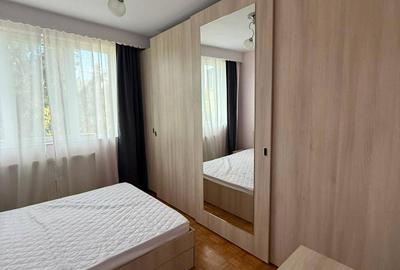Apartament cu 3 camere semidecomandat în Central - 6