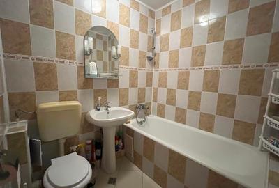 Închiriez apartament 3 Camere zona Berceni ( Piata Resita) - 3