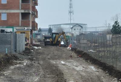 Teren de 385 mp, în Militari - 2