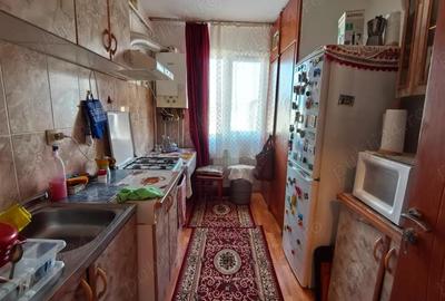 Apartament 2 camere semidecomandat Dambovita-Sagului - 3