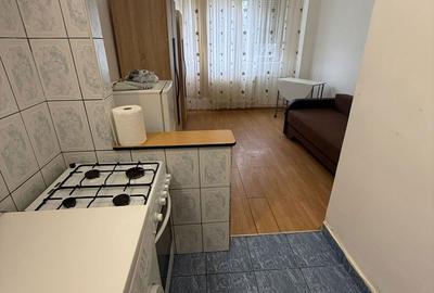 Garsonieră semidecomandată în Central - 1