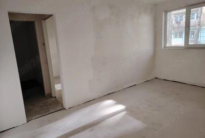 Apartament cu 2 camere semidecomandat în Petros - 9