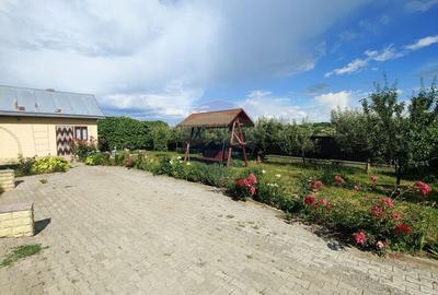 Casă individuală cu 6 camere cu Canalizare în Zvoriștea - 38