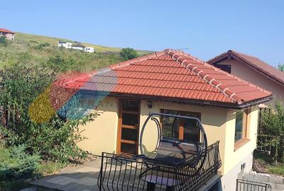 Garsoniera 25 mp cu terasa si parcare | mini-casuta intr-o curte comuna Garsoniera 25 mp cu terasa si parcare | mini-casuta intr-o curte comuna - 9