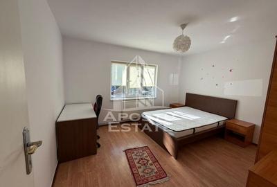 Apartament 3 camere, Centrala proprie , Zona Fabric - 3