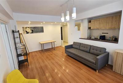 Apartament cu 3 camere semidecomandat, mobilat în Central - 3