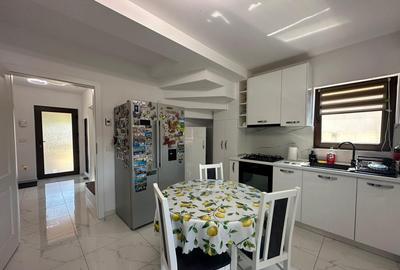 Case moderne in Halchiu lini?te, intimitate ?i acces rapid catre BV! - 3