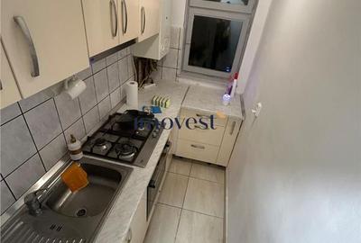 Garsonieră în Micro 14 - 10