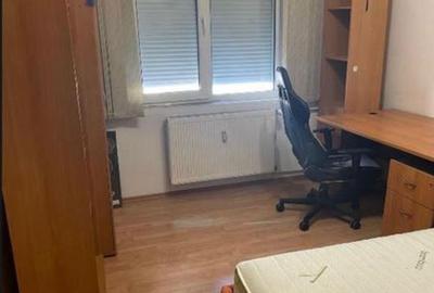 Apartament cu 3 camere în Central - 2