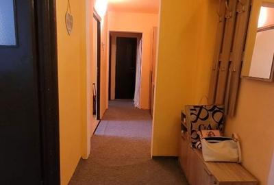 Apartament cu 3 camere decomandat în Central - 2