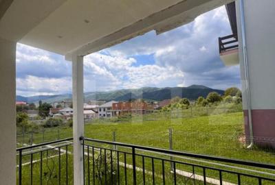 Duplex nou, 305 mp utili, gradina ?i terasa Cisnadi Duplex nou, 305 mp utili, gradina ?i terasa Cisnadi - 10