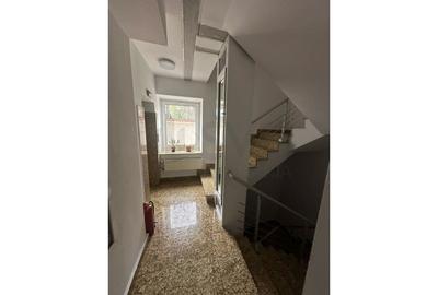 Apartament cu 4 camere decomandat, mobilat în Victoriei - 4