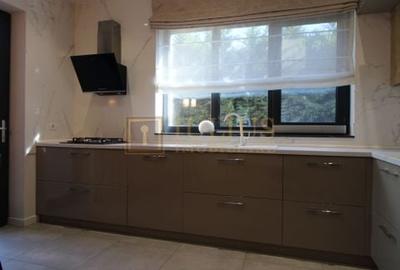 Casa in zona Nord,  4 camere + 3 bai, centrala proprie, pet-friendly - 32