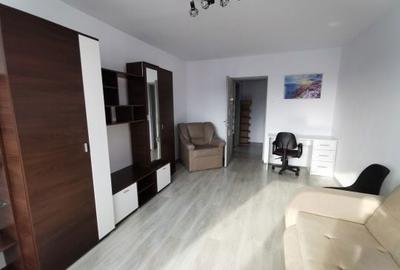 Apartament cu 2 camere decomandat în Aroneanu - 2