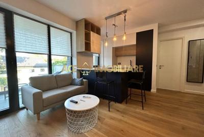 Apartament cu 2 camere semidecomandat, mobilat în Băneasa - 1