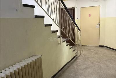Apartament cu 3 camere decomandat în Sălăjan - 11