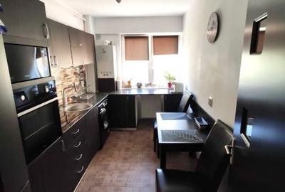 Apartament 2 camere decomandate, 56 mp, zona Vivo . - 5