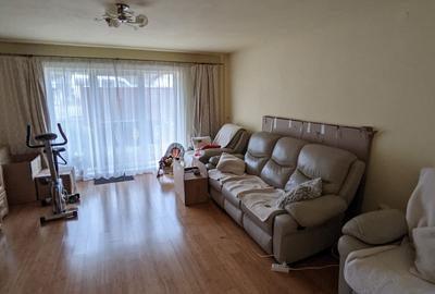 Casă cu etaj de vânzare, 5 camere, 2 băi, Dâmbu Rotund zona strada Livezeni - 18