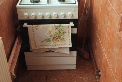 Apartament cu 2 camere semidecomandat în Sebastian - 3