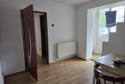 Apartament cu 2 camere semidecomandat în Central - 4