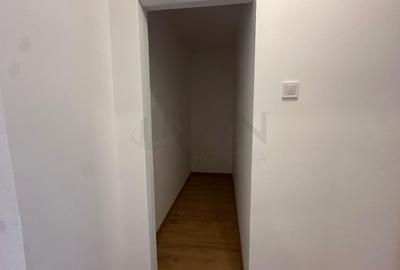 Apartament cu 3 camere decomandat în P-ța Unirii - 13