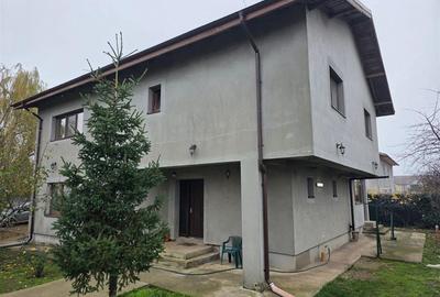 Vila cu 4 .camere 3. bai --249 mp utili - teren 881mp - 11