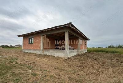 Casă cu Teren 800 Mp în Mocira - 9