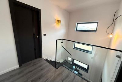 Vila de vanzare cu design deosebit in cartierul Bucium - 21