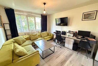 Apartament 3 camere, Piata Unirii, 70mp, CT, AC