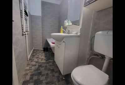 Apartament cu 2 camere decomandat în Central - 3