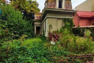 VAND TEREN IN COTROCENI STADAL 1240 MP + 3 VILE RENOVABILE LA CEL MAI BUN PRET - 5