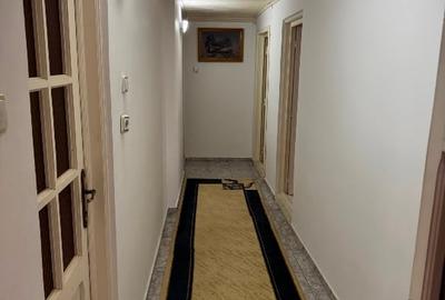 Vila lepsa zona montana 9 camere situata in centru -construcție fara probleme - - 4