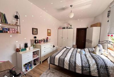 Casă cu 5 camere cu Teren 482 Mp în Central - 14