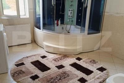 Casă cu 7 camere cu Teren 300 Mp în Central - 7