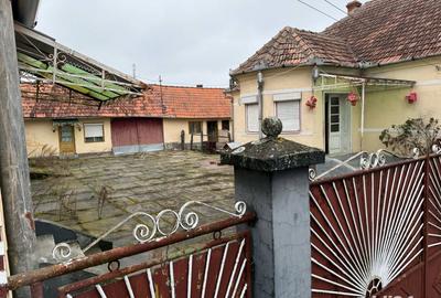 Casă cu 5 camere în Căpălnaș - 4