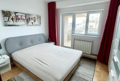 Apartament cu 3 camere decomandat, mobilat în P-ța Romană - 13