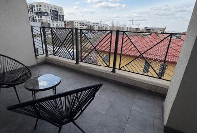 Apartament cu 2 camere semidecomandat, mobilat în Nord