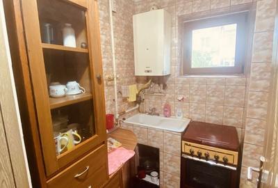 Apartament cu 3 camere decomandat în Războieni - 7